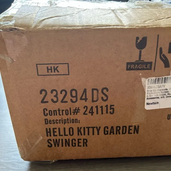 Blue Sky Clayworks Hello Kitty Garden Swinger - Picture 3 of 3